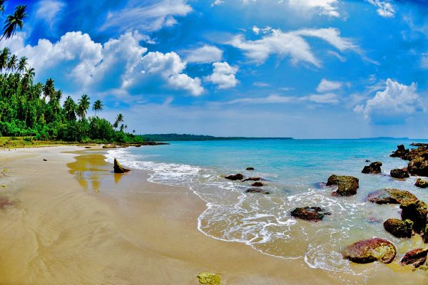 Simeulue Island - Beach with waves
